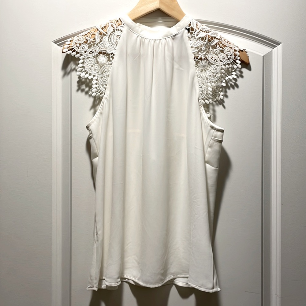 White lace sleeve blouse Express